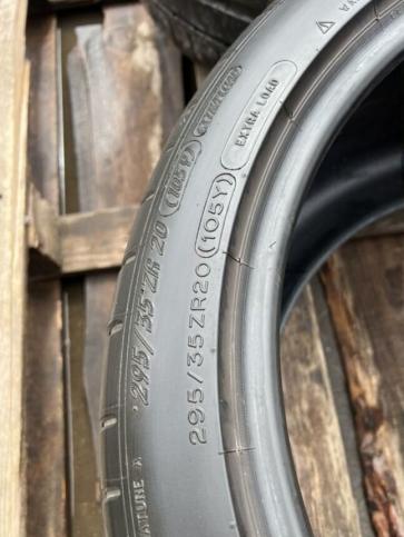 Michelin Pilot Super Sport 295/35 R20