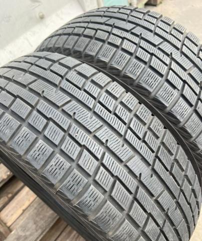 Yokohama Ice Guard IG30 205/55 R16