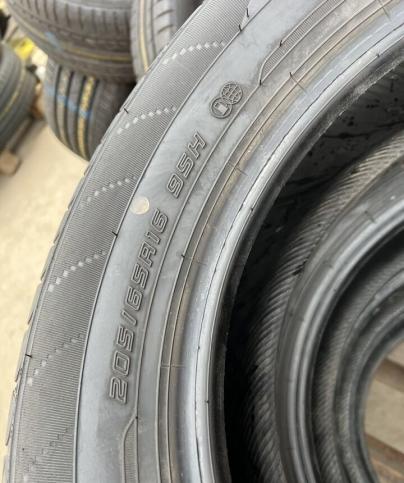 Dunlop Enasave EC204 205/65 R16
