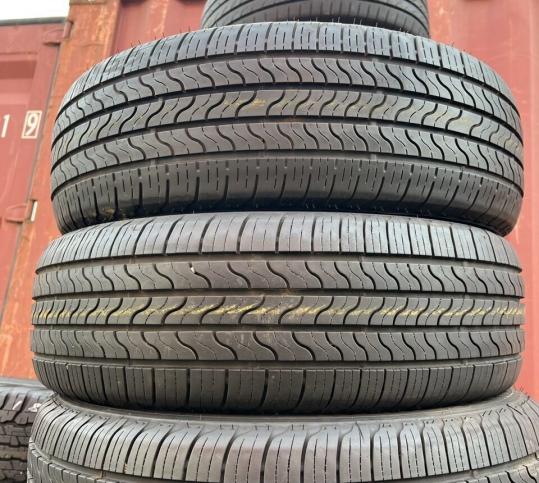 Firestone All Season 215/60 R16