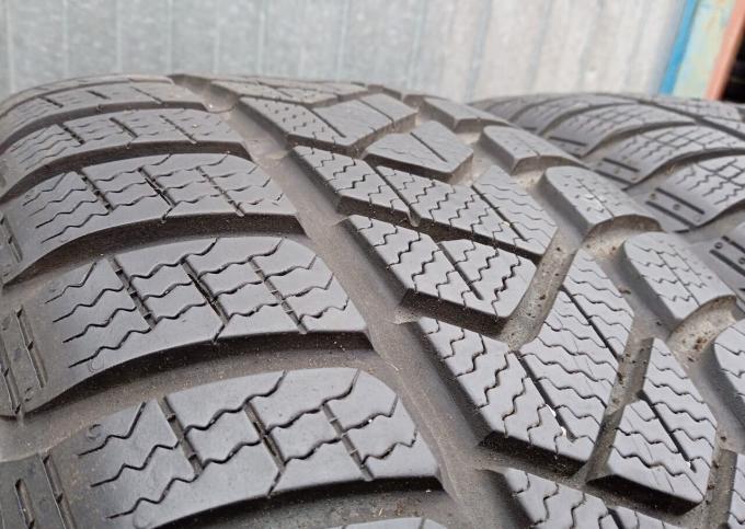 Pirelli Winter Sottozero 3 225/45 R18