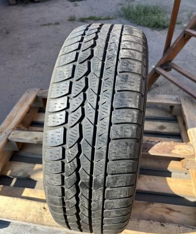 Continental Conti4x4WinterContact 215/60 R17