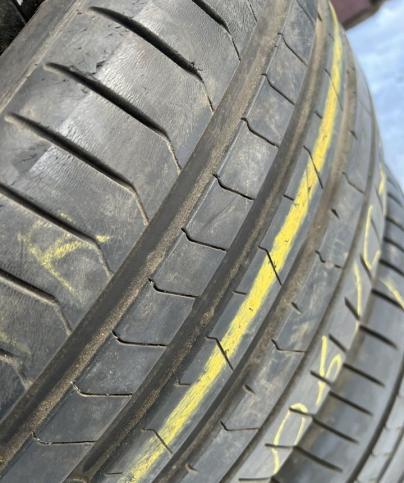 Pirelli P Zero PZ4 315/35 R21