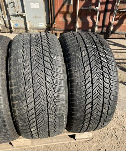 Bridgestone Blizzak LM-001 265/50 R19