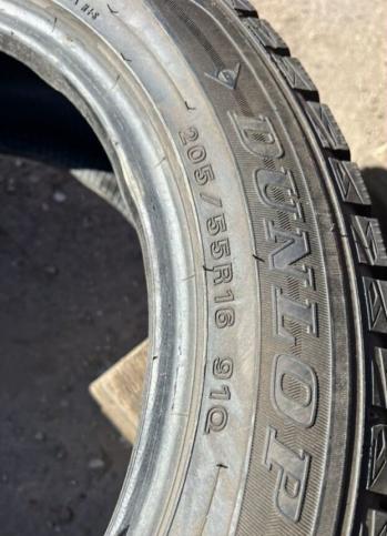 Dunlop Winter Maxx WM01 205/55 R16