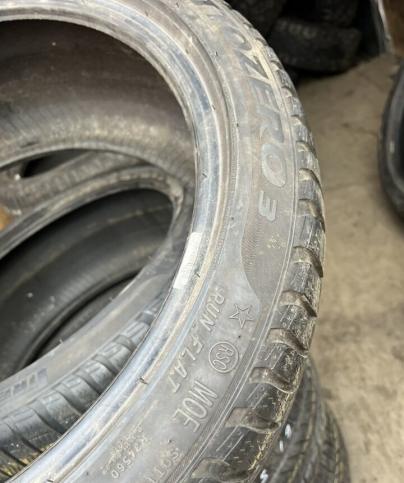 Pirelli Winter Sottozero 3 275/35 R19