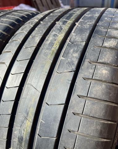 Pirelli P Zero PZ4 275/30 R21