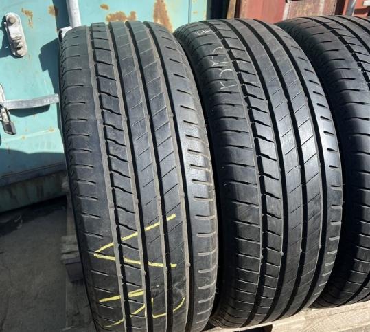 Bridgestone Alenza 001 225/60 R18