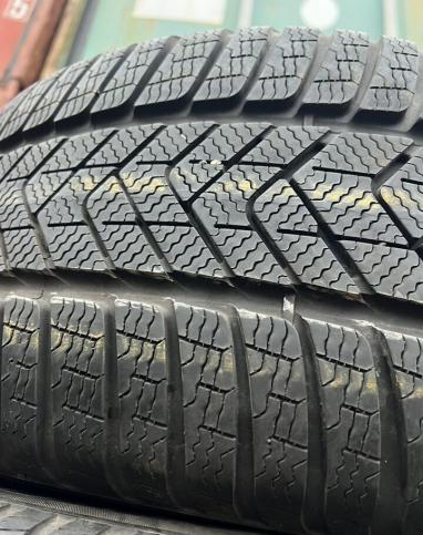 Pirelli Winter Sottozero 3 275/40 R18