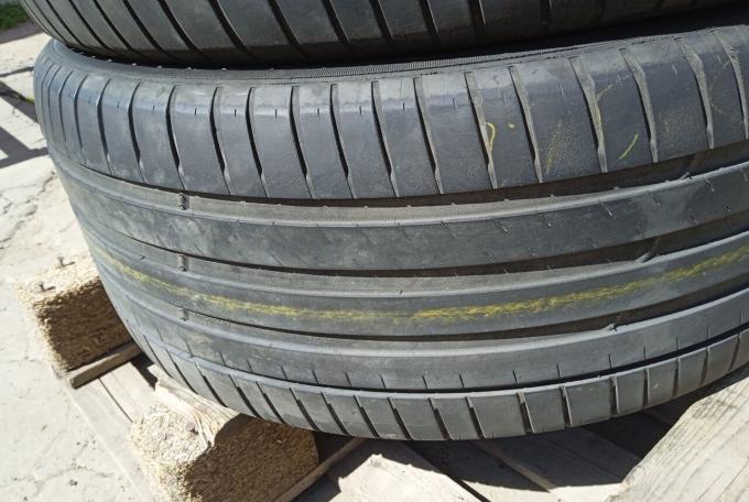 Michelin Pilot Sport 4 SUV 275/45 R21