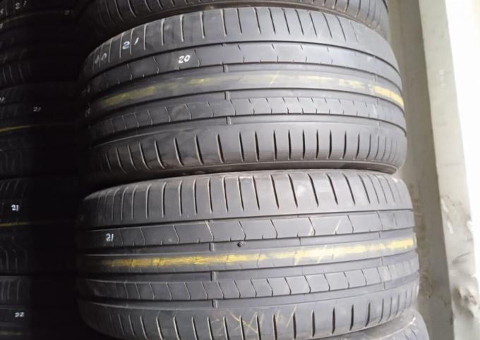 Pirelli P Zero PZ4 275/40 R21