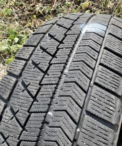 Bridgestone Blizzak VRX 185/65 R15