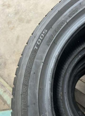 Bridgestone Turanza T005 215/55 R17