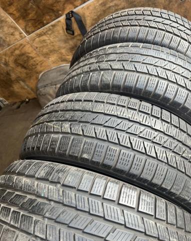 Pirelli Scorpion Ice&Snow 235/65 R17