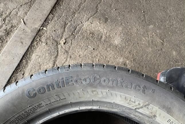 Continental ContiEcoContact 5 215/55 R17