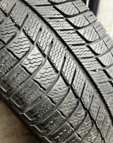 Michelin X-Ice 3 225/50 R17