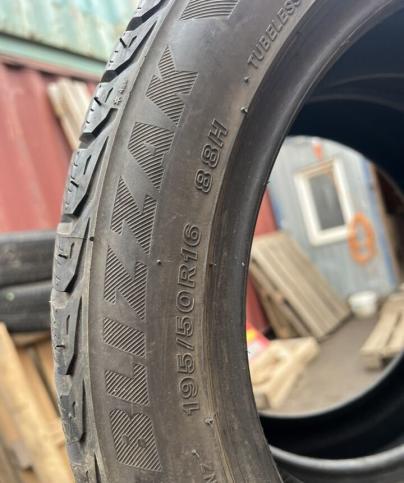 Bridgestone Blizzak LM-32 195/50 R16