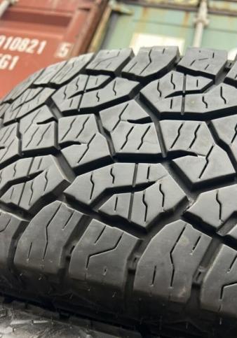 Kumho Road Venture AT52 275/70 R17