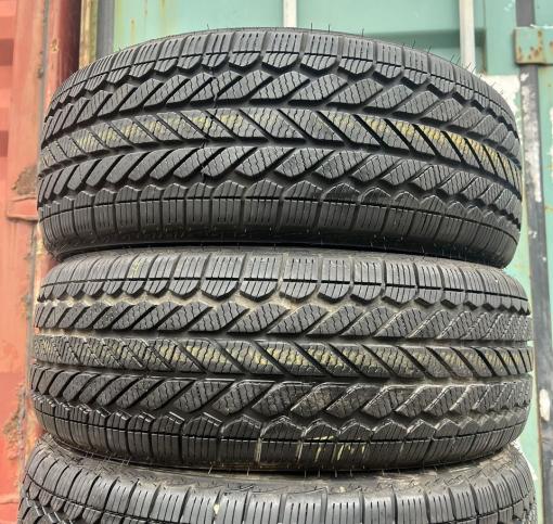 Bridgestone WeatherForce 215/55 R17