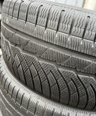 Michelin Pilot Alpin 4 235/50 R18