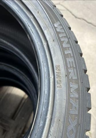 Dunlop Winter Maxx WM01 245/45 R19