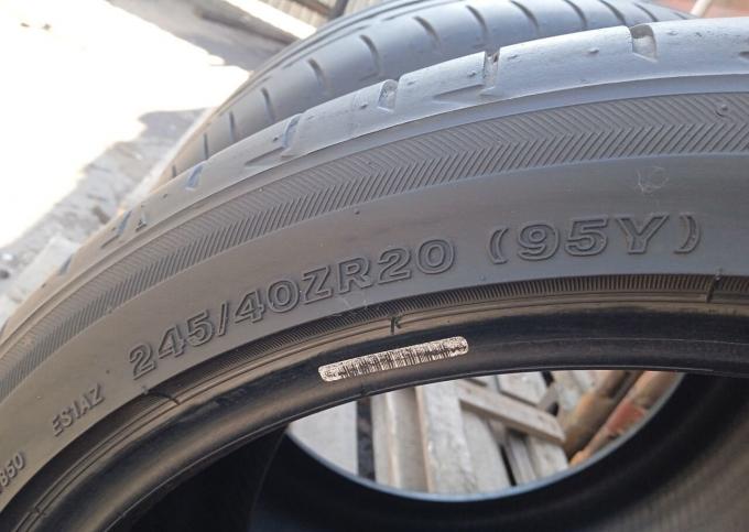 Bridgestone Potenza S001 245/40 R20