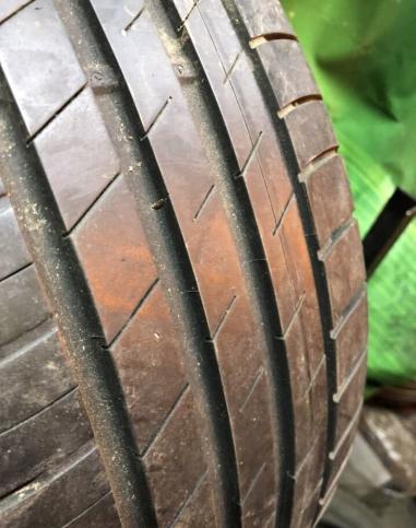 Goodyear EfficientGrip Performance 215/45 R17