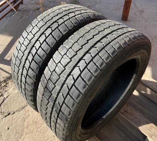 Dunlop Winter Maxx WM02 235/50 R18