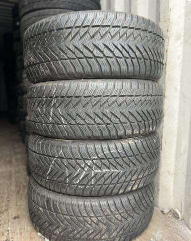 Goodyear Eagle Ultra Grip GW-3 235/60 R16