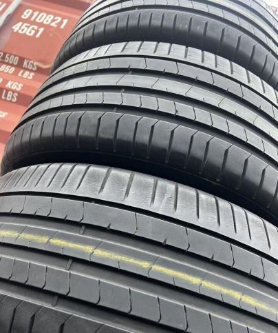 Pirelli P Zero PZ4 275/40 R21