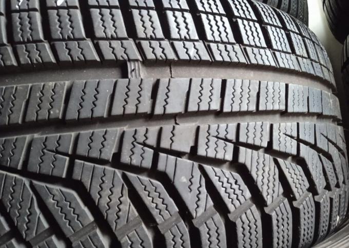 Hankook Winter I'Cept Evo2 W320 215/45 R16