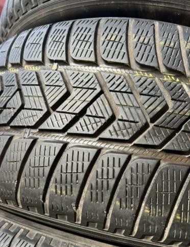 Pirelli Scorpion Winter 275/55 R19