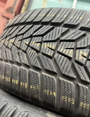 Hankook Winter I'Cept Evo 3 W330 235/45 R19