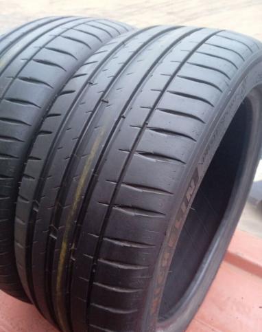 Michelin Pilot Sport 4 225/45 R17