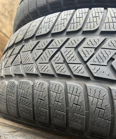 Pirelli Winter Sottozero 3 245/50 R18