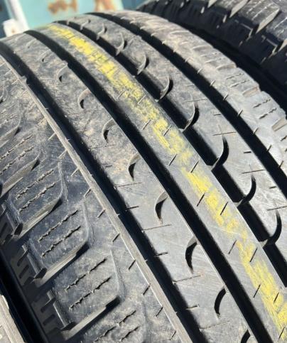 Goodyear EfficientGrip SUV 4x4 245/60 R18