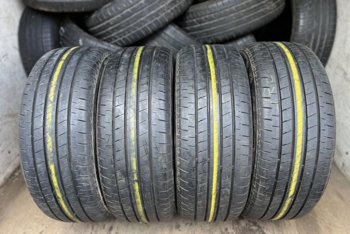 Bridgestone Turanza T005A 215/55 R17