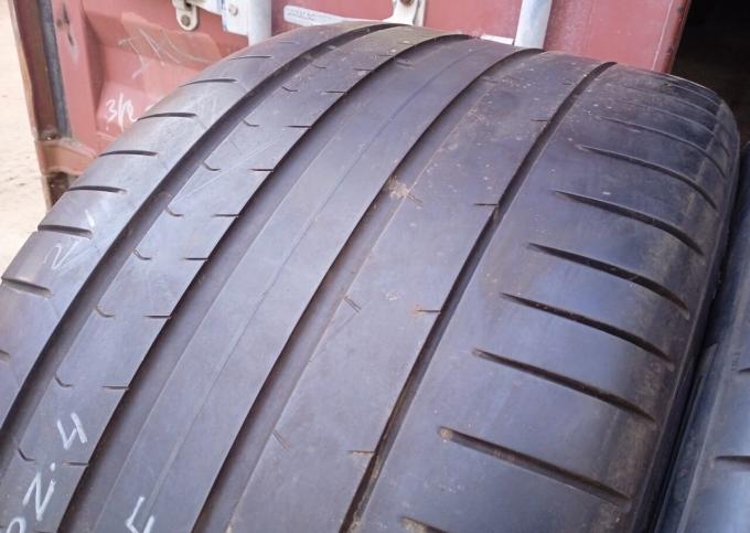 Pirelli P Zero PZ4 315/35 R21