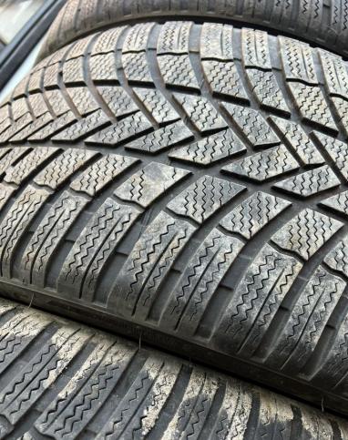 Bridgestone Blizzak LM005 RFT 265/40 R21