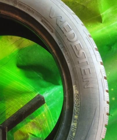 Vredestein Wintrac Xtreme S 235/50 R18