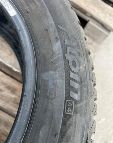 Michelin Alpin 4 185/65 R15