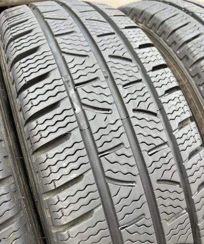 Pirelli Carrier Winter 205/75 R16C