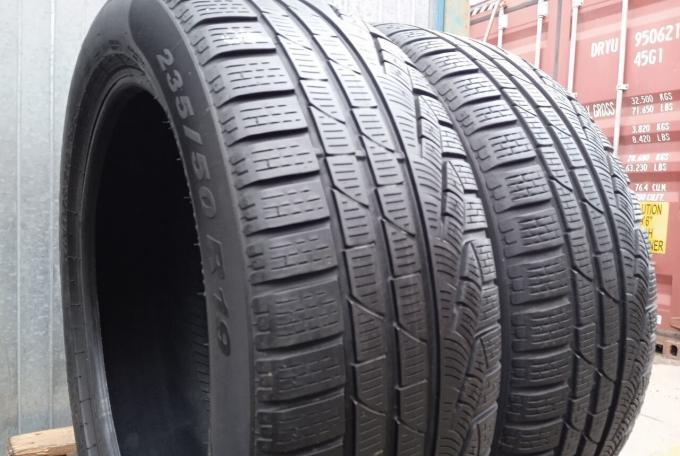 Pirelli Winter Sottozero II 235/50 R19