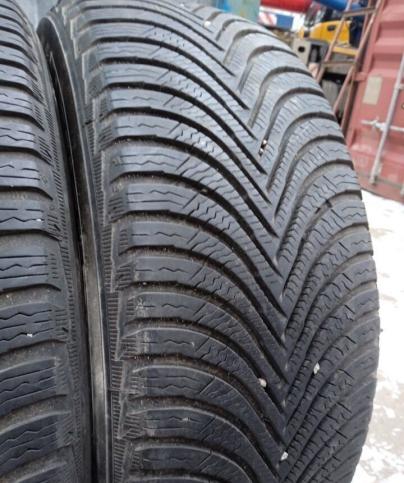 Michelin Alpin 5 215/60 R16