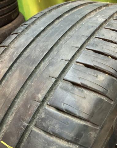 Michelin Pilot Sport 4 255/60 R18