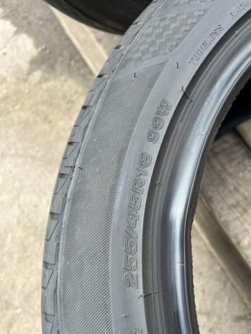 Bridgestone Regno GR-XI 255/45 R18