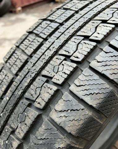 Toyo Winter Tranpath MK4a 225/65 R17