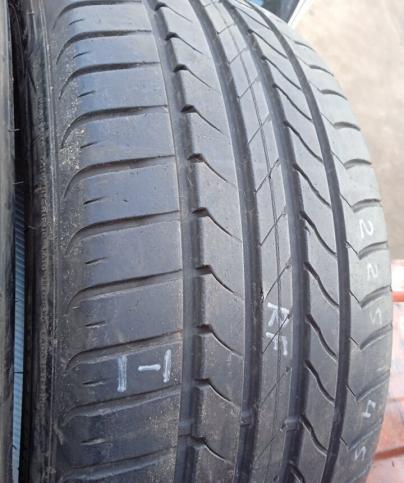 Goodyear EfficientGrip 225/45 R18