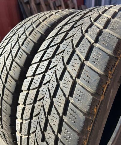 Hankook Winter Radial W400 215/70 R16