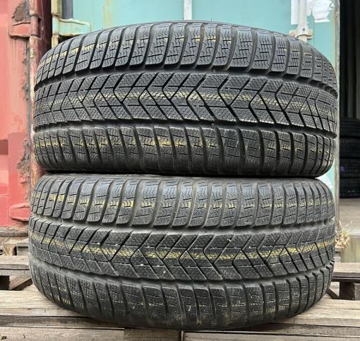 Pirelli Winter Sottozero 3 255/35 R21